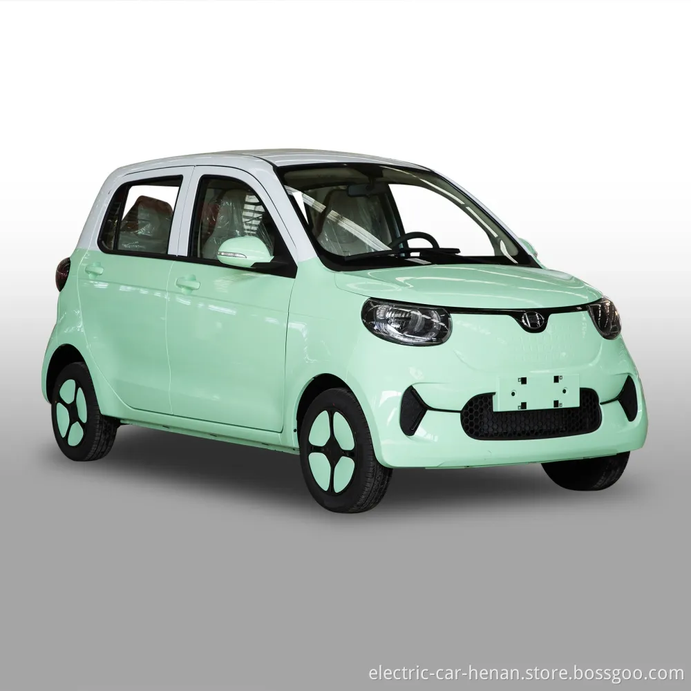 Chinese 4-Seater Young People Electric Vehicle Mini Electric Car